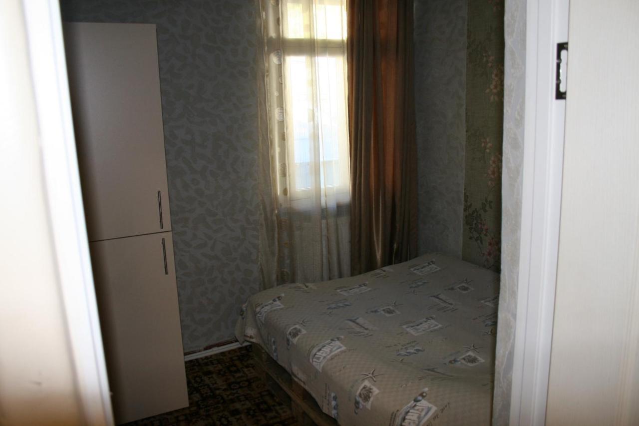 Guest House Nima Borjomi Exterior foto